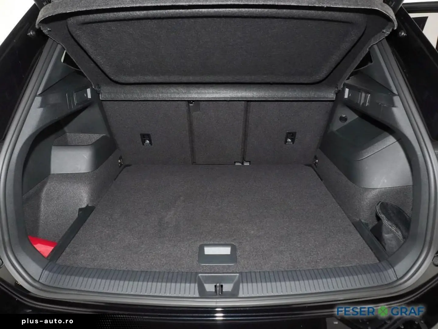 VW Tiguan 2.0TDI R-Line BlackStyle DSG Matrix 19`