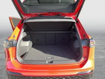 VW Tiguan  2.0 TDI   DSG R-Line LED NAVI SHZ KAMERA