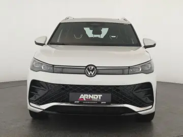 VW Tiguan 1.5 eTSI DSG R-Line IQ Pano Navi ACC 360