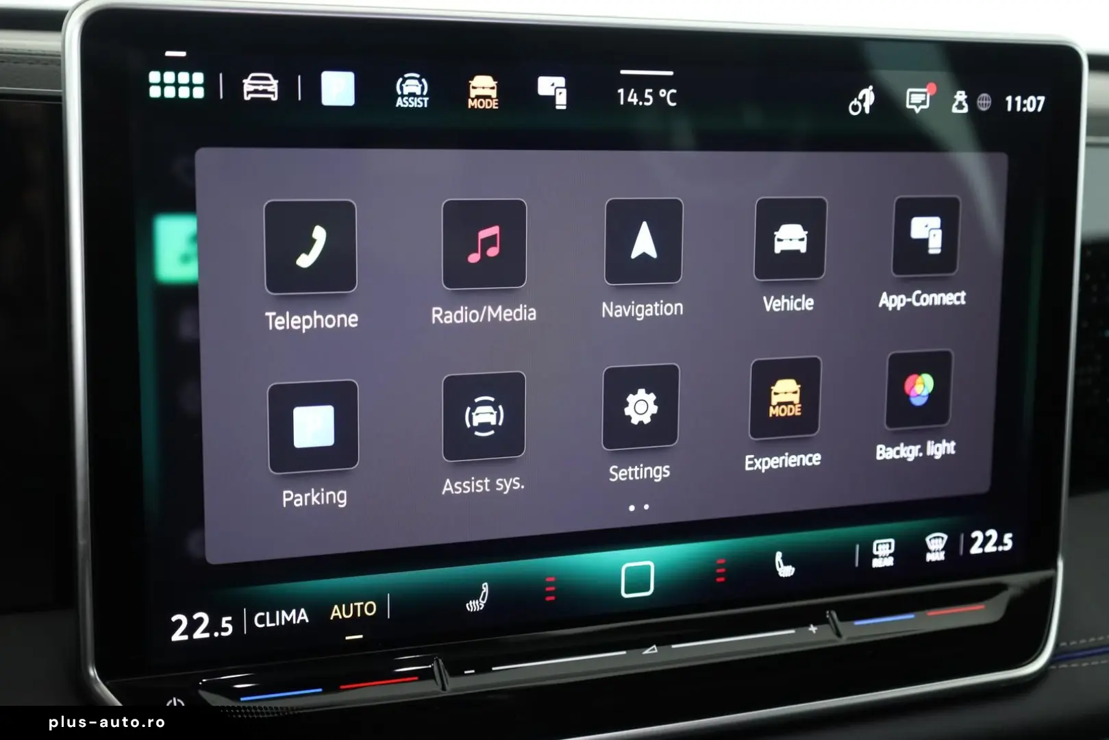 VW Tiguan 1.5 eTSI DSG R-Line IQ Pano Navi ACC 360