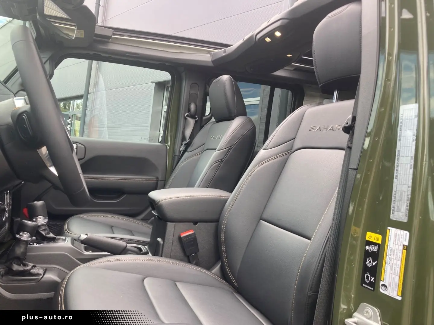 JEEP Wrangler Unlimited Sahara 2.0 T-GDI   SKY ONE  N