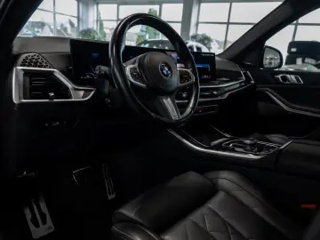 BMW X5 xDrive 30d M-Sport FACEL. PANO