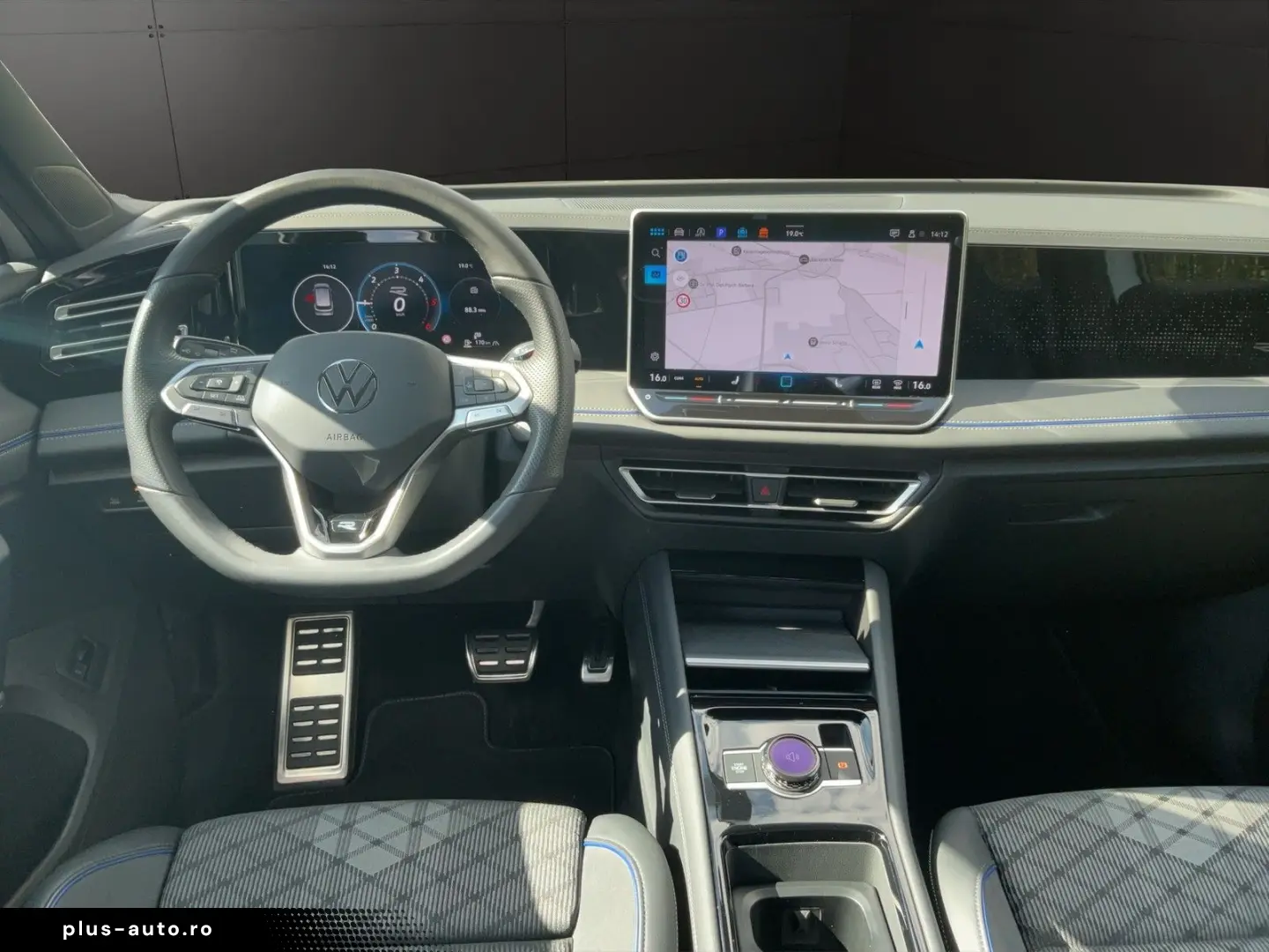 VW Tiguan 2.0 TDI R-Line 4M DSG AHK Matrix Sthzg.