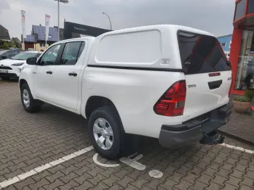 TOYOTA HiLux 4x4 Double Cab Standheizung AHK Hardtop