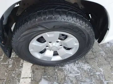 TOYOTA HiLux 4x4 Double Cab Standheizung AHK Hardtop