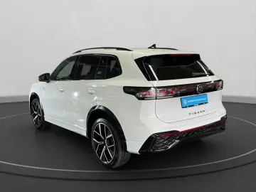 VW Tiguan 2.0 TSI 4Motion R-Line  DSG ACC NAVI LM