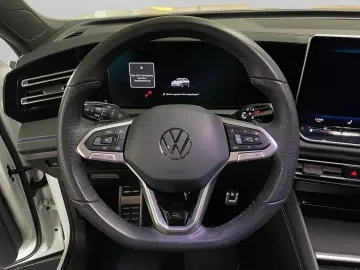 VW Tiguan 2.0 TSI 4Motion R-Line  DSG ACC NAVI LM