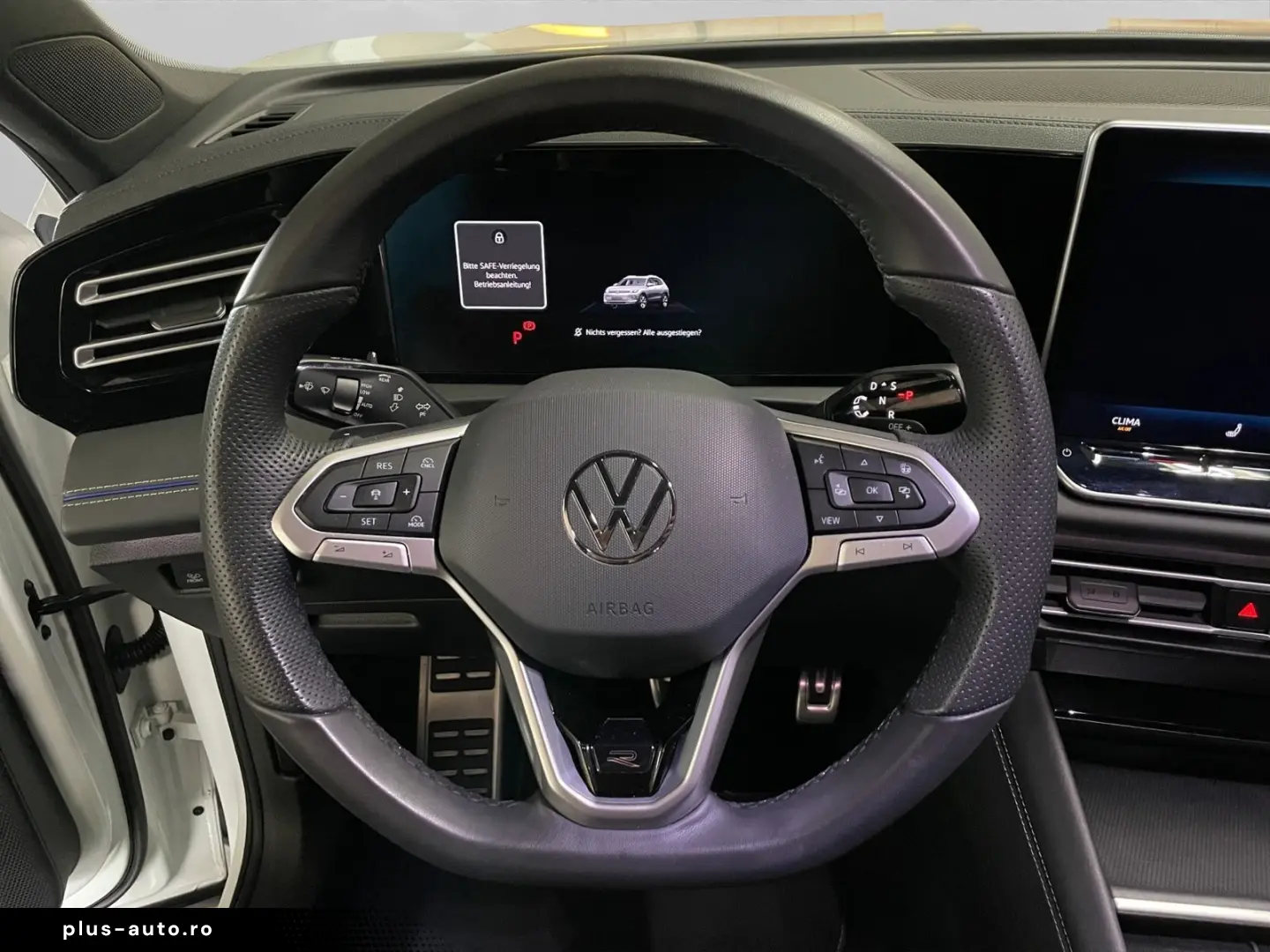 VW Tiguan 2.0 TSI 4Motion R-Line  DSG ACC NAVI LM