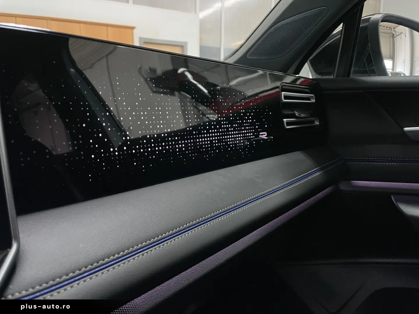 VW Tiguan 2.0 TSI 4Motion R-Line  DSG ACC NAVI LM