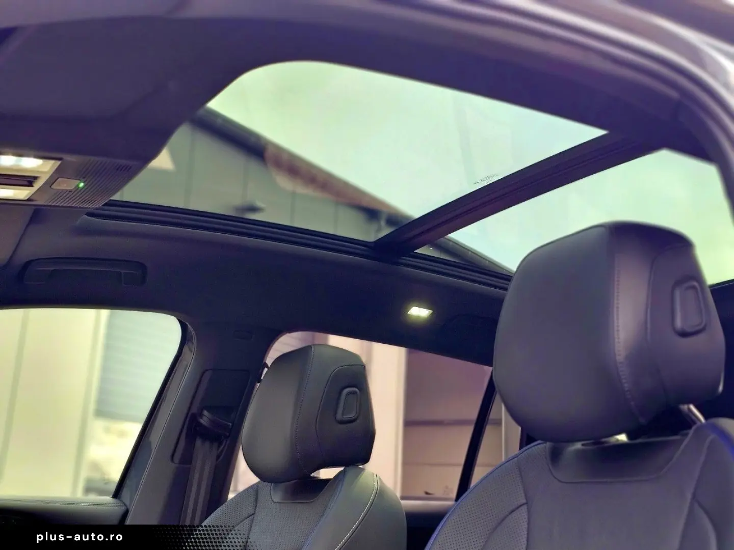 VW Tiguan 2.0 TDI 4MOTION DSG R-Line IQ.Drive AHK