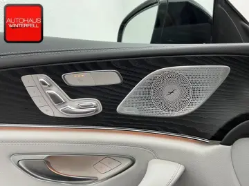 MERCEDES-BENZ CLS 220 d AMG NIGHT MEMORY BURMESTER