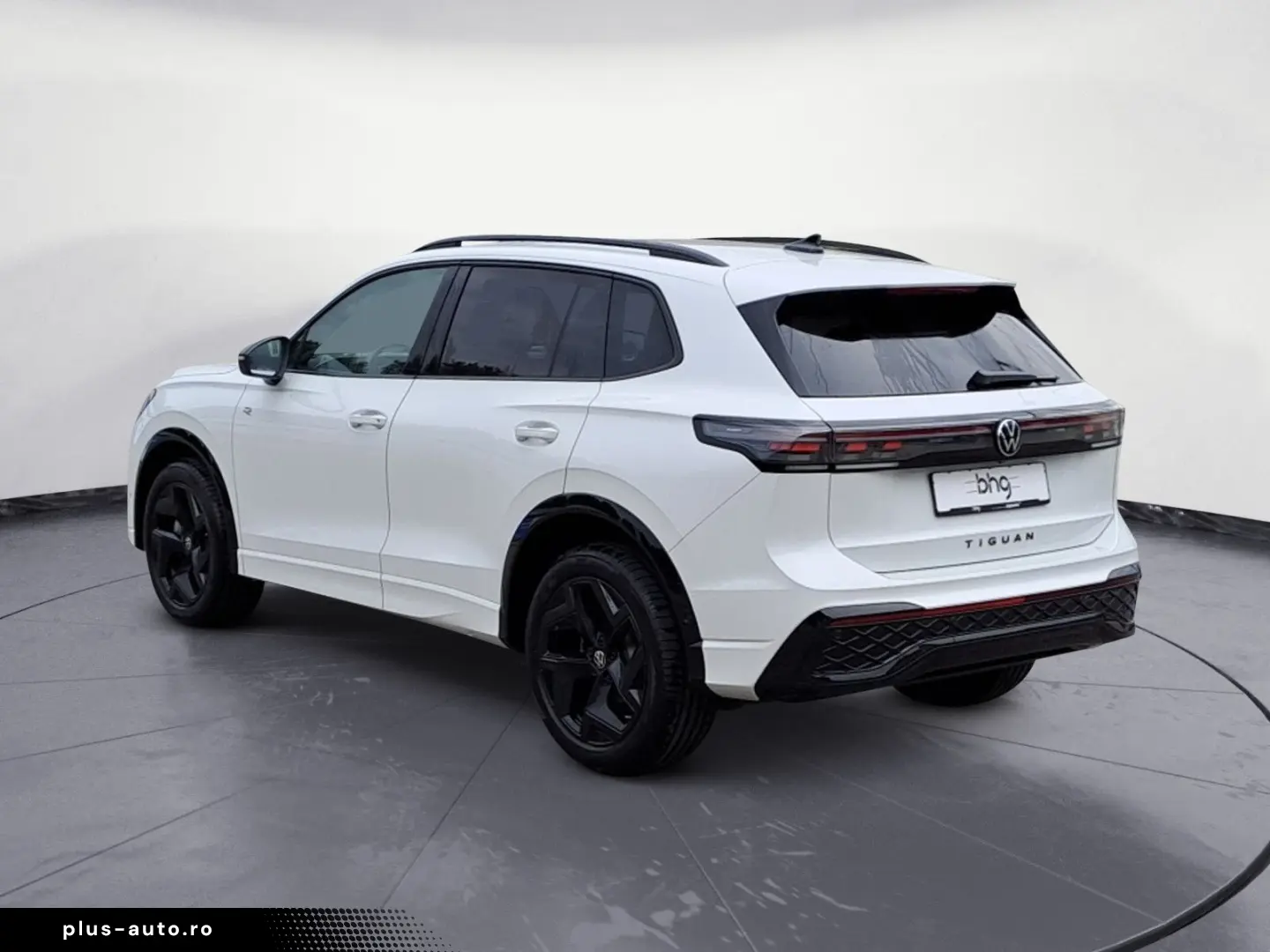 VW Tiguan 2.0 TDI SCR 4MOTION DSG R-Line  AHK HEAD-