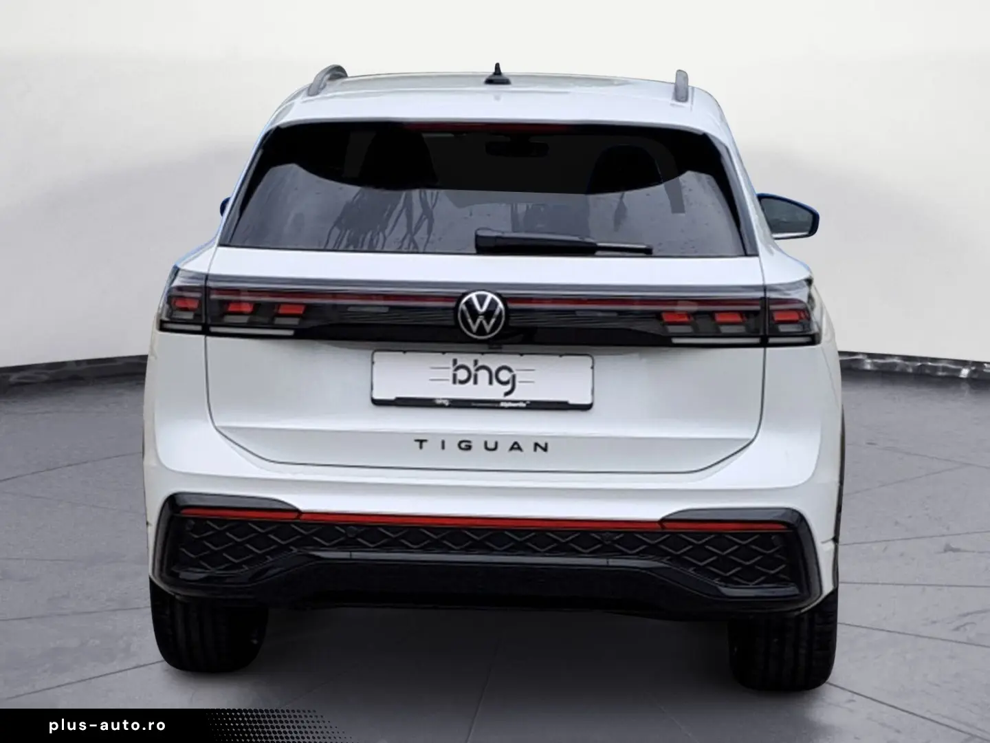 VW Tiguan 2.0 TDI SCR 4MOTION DSG R-Line  AHK HEAD-