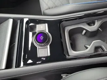 VW Tiguan 2.0 TDI SCR 4MOTION DSG R-Line  AHK HEAD-