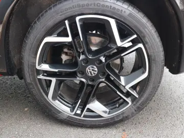VW Tiguan 1.5TSI eHybrid R-Line  Matrix Navi Kamera