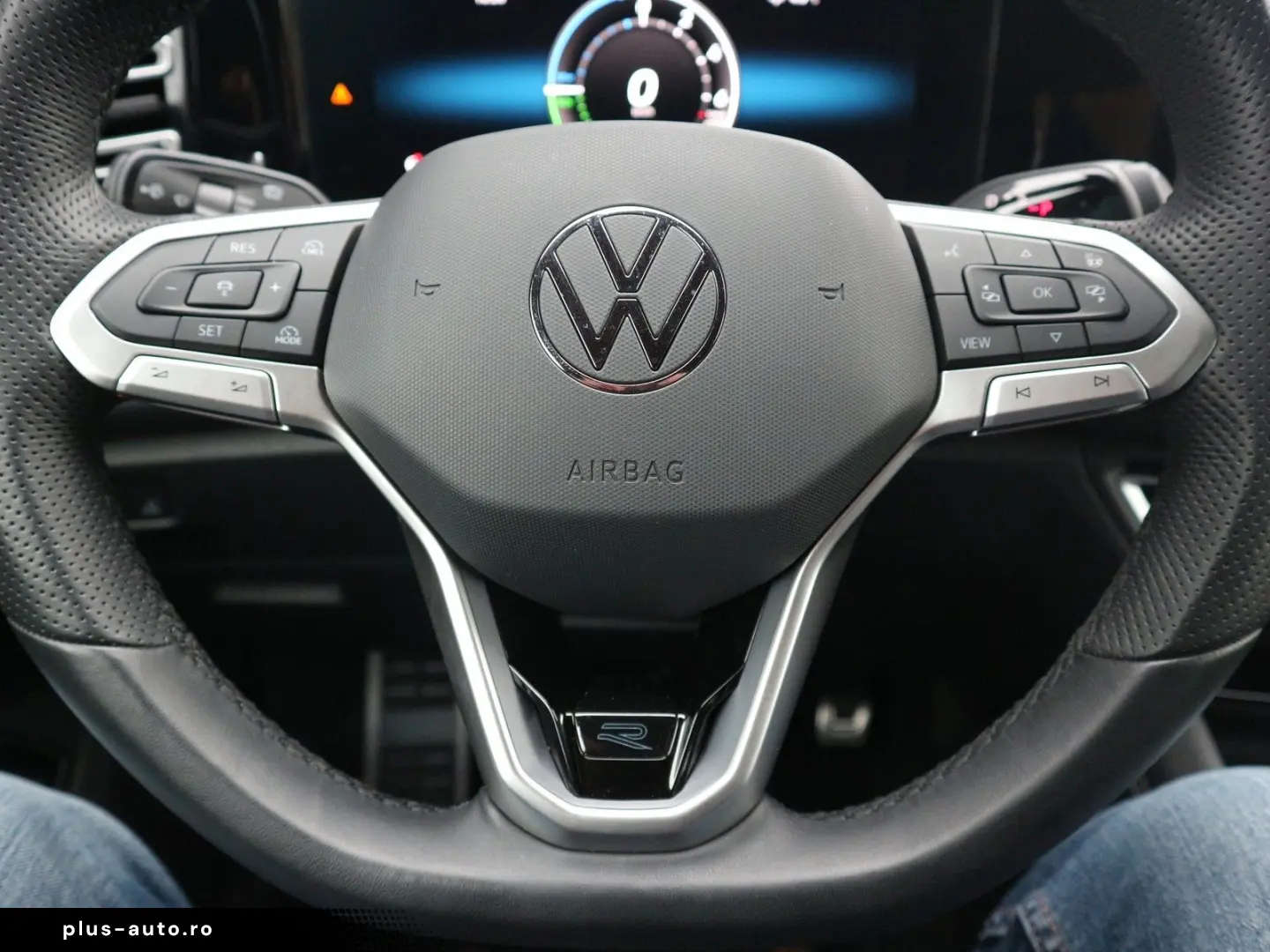 VW Tiguan 1.5TSI eHybrid R-Line  Matrix Navi Kamera