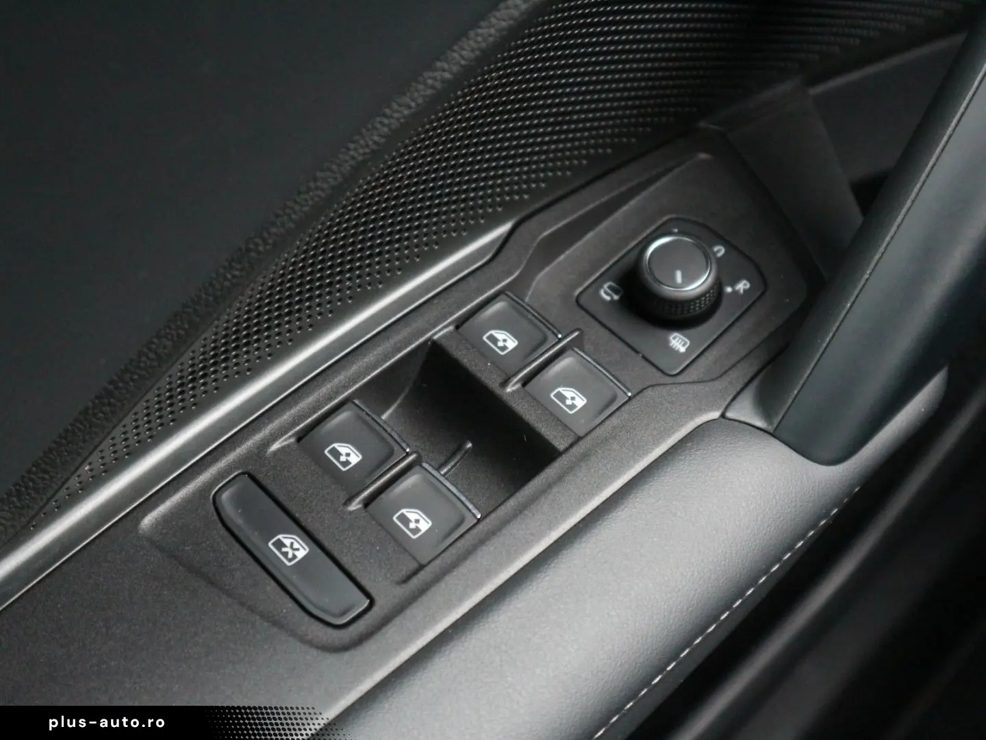 VW Tiguan 1.5TSI eHybrid R-Line  Matrix Navi Kamera