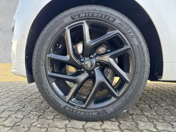 LAND ROVER Range Rover Sport P460 Dynamic SE PanoSD AHK 22-