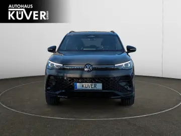 VW Tiguan R-Line 2.0 TSI DSG 4M Pano AHK Matrix ACC