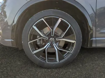 VW Tiguan R-Line 2.0 TSI DSG 4M Pano AHK Matrix ACC