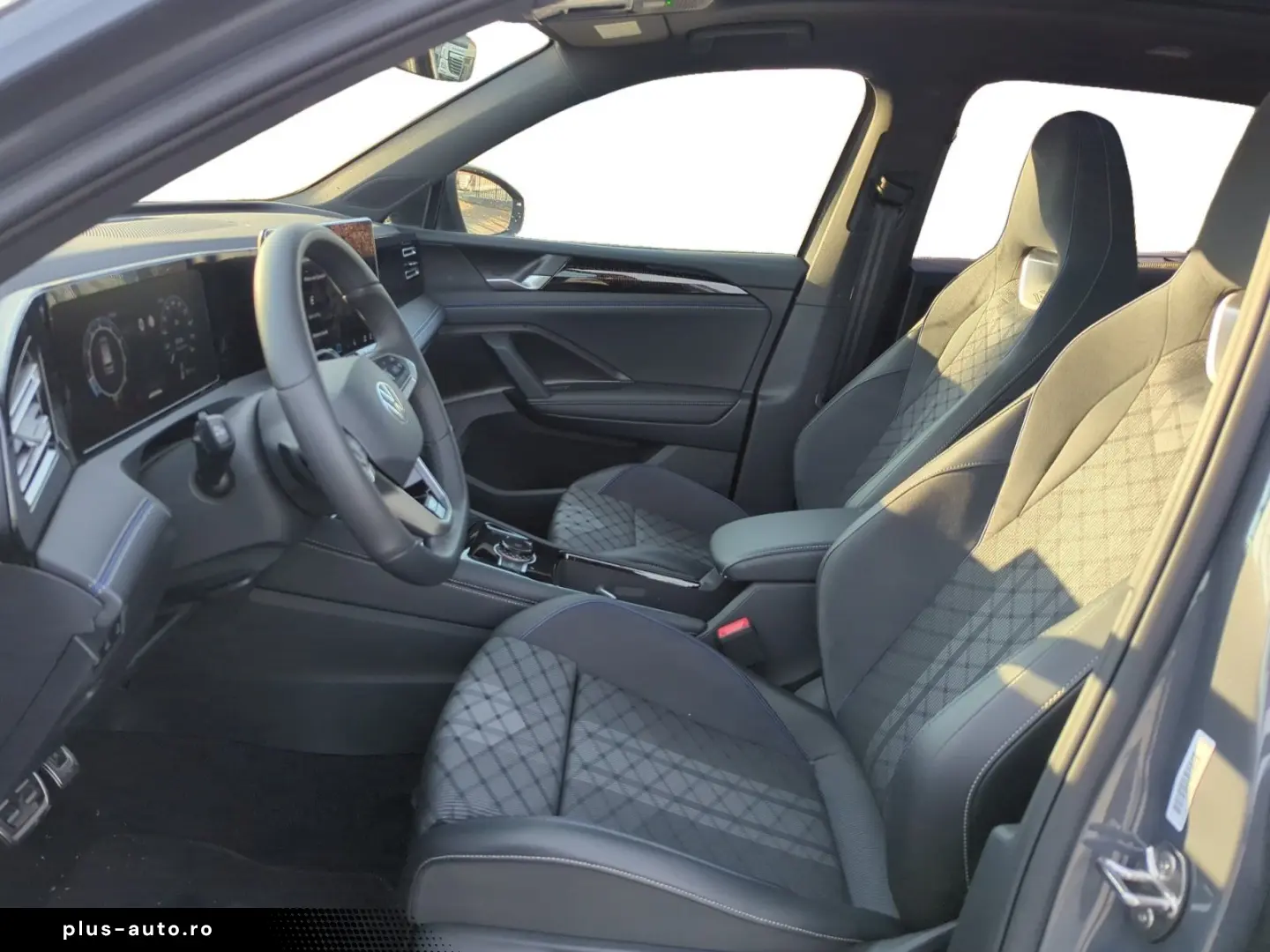 VW Tiguan R-Line 2.0 TSI DSG 4M Pano AHK Matrix ACC