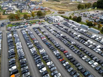 VW Tiguan R-Line 2.0 TSI DSG 4M Pano AHK Matrix ACC