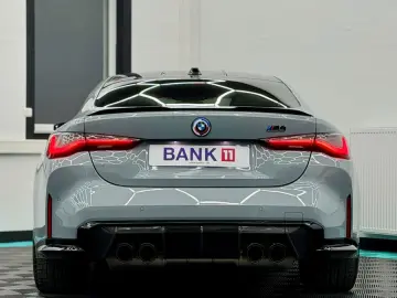 BMW M4 COUPE COMPETITION M CARBON M-DRIV HUD H&K 20