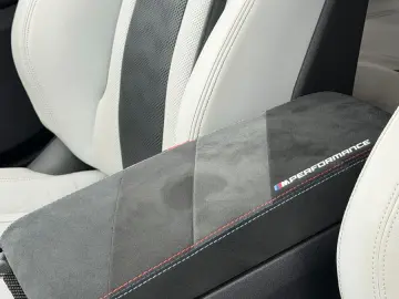 BMW M4 COUPE COMPETITION M CARBON M-DRIV HUD H&K 20