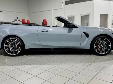 BMW M4 xDrive Competition CARBON  RED-INTERIUER VOLL