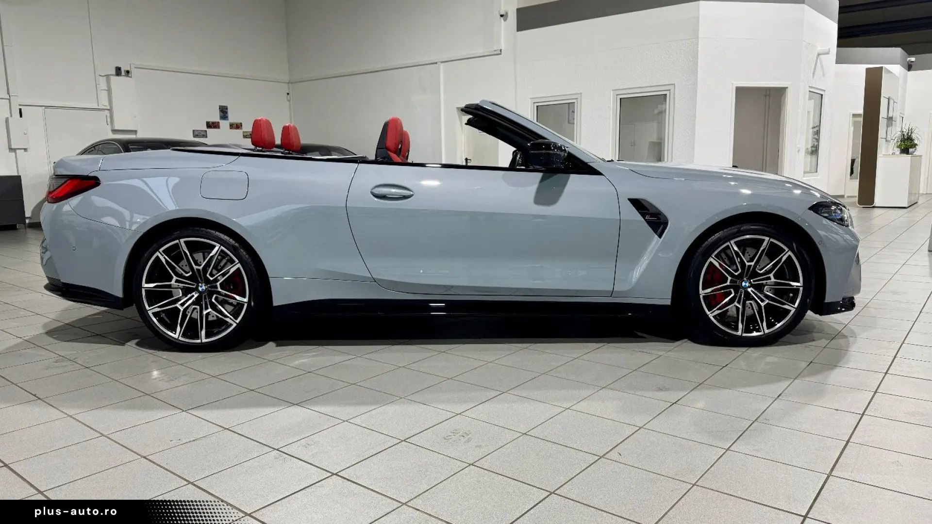 BMW M4 xDrive Competition CARBON  RED-INTERIUER VOLL