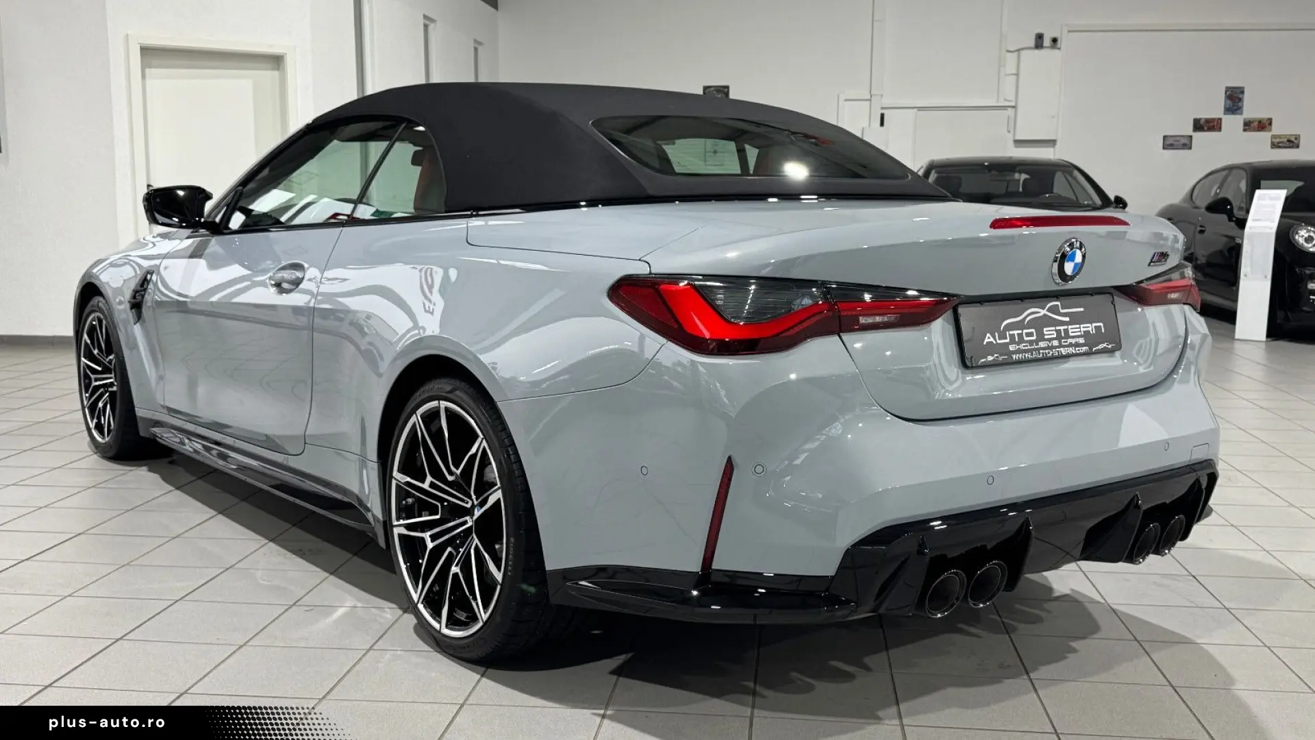 BMW M4 xDrive Competition CARBON  RED-INTERIUER VOLL