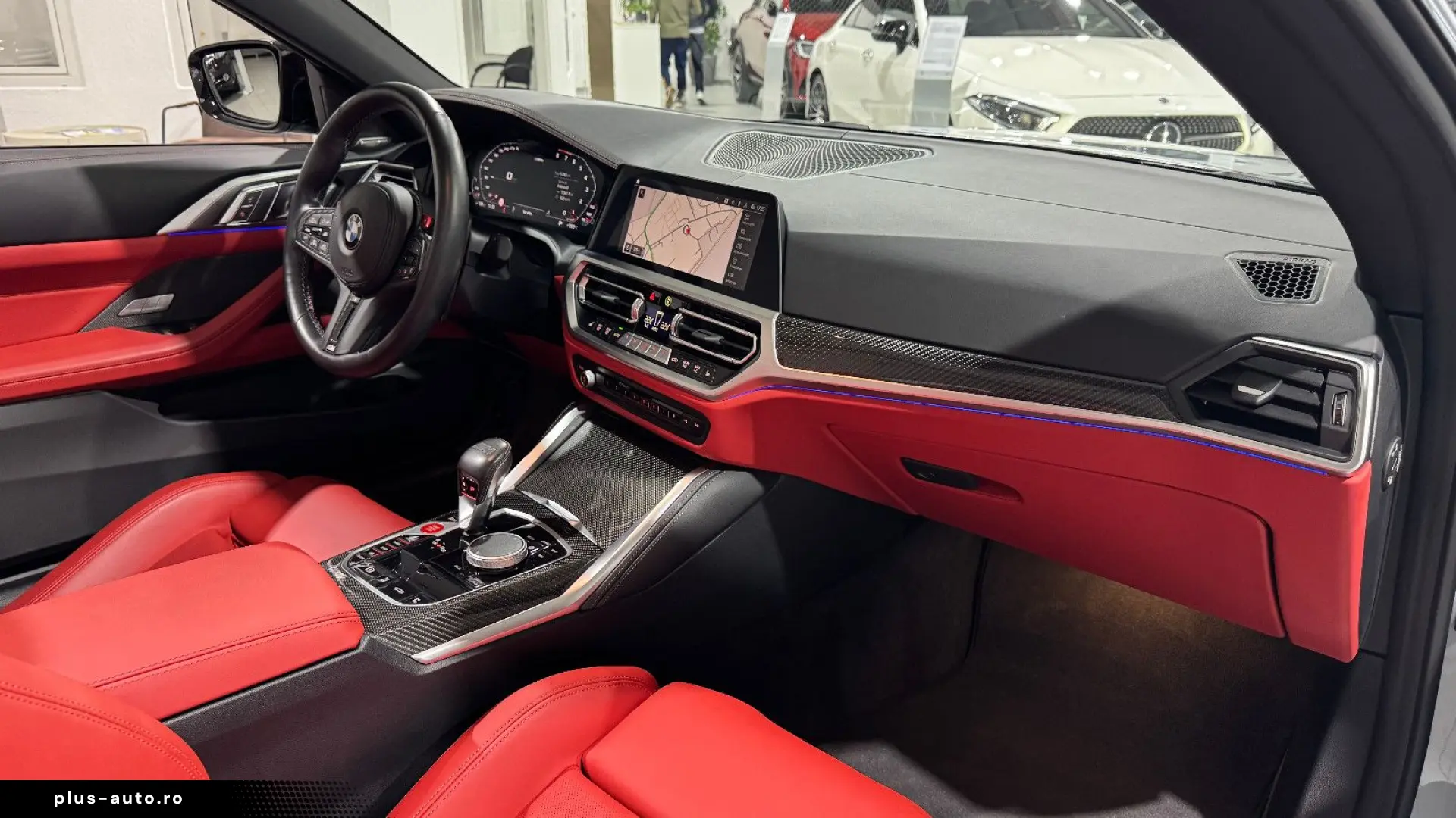 BMW M4 xDrive Competition CARBON  RED-INTERIUER VOLL