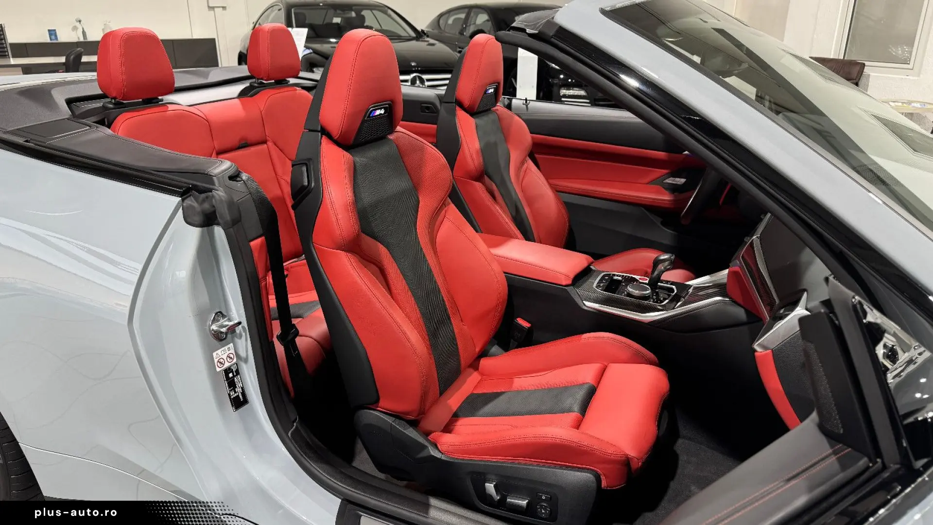 BMW M4 xDrive Competition CARBON  RED-INTERIUER VOLL