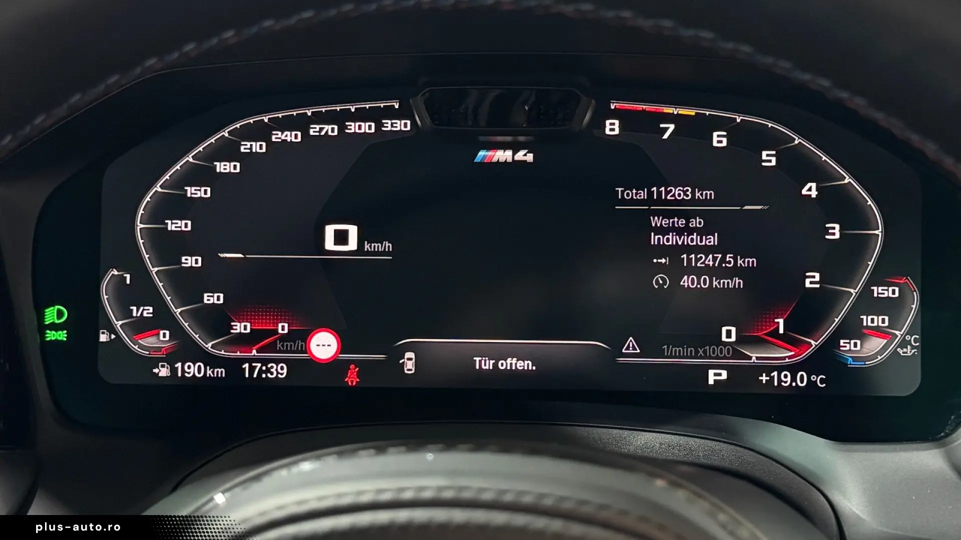 BMW M4 xDrive Competition CARBON  RED-INTERIUER VOLL