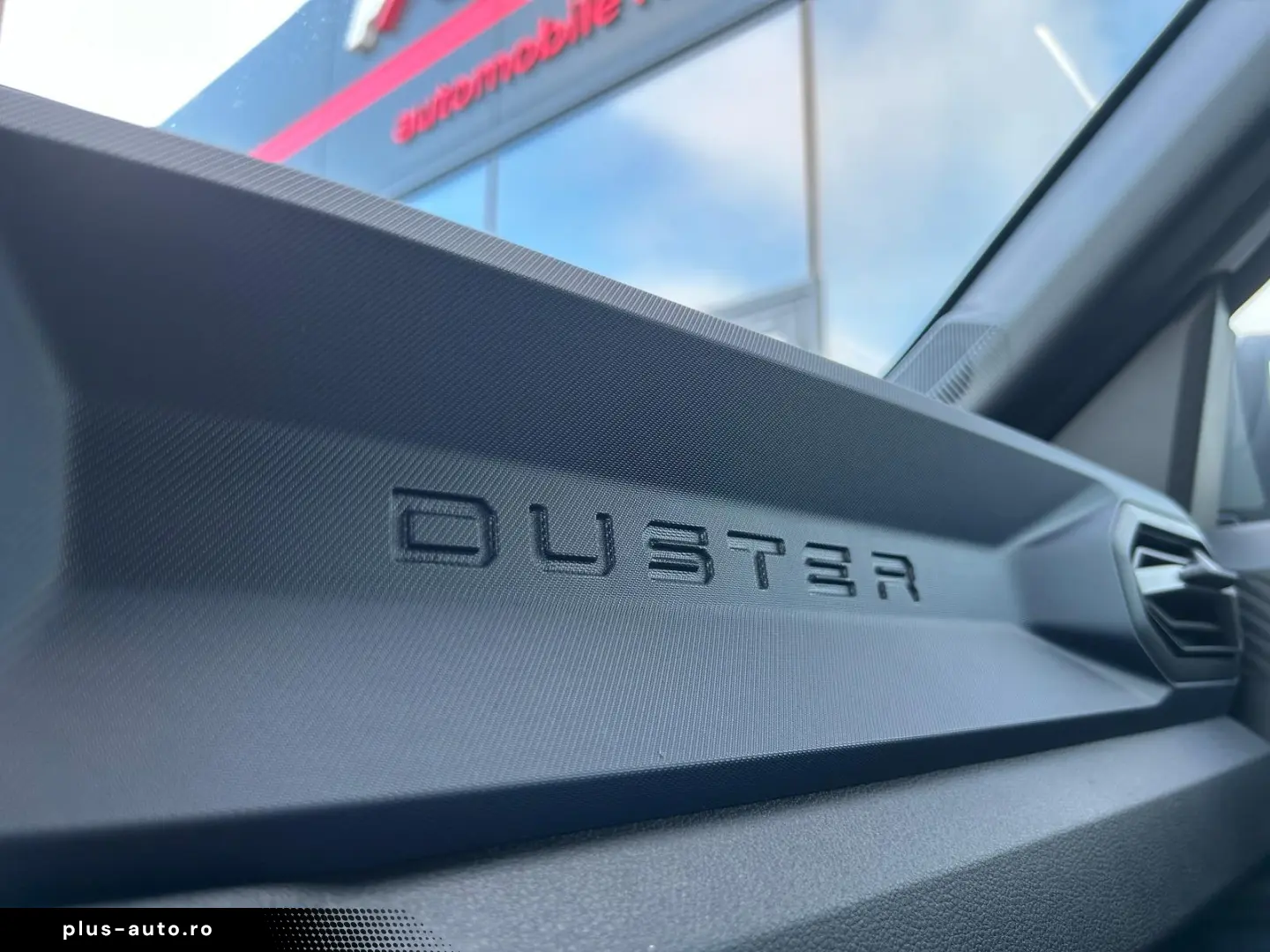 Dacia Duster 2025