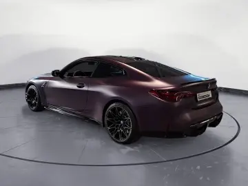 BMW M4 Competition M xDrive Drivers Package Innovati