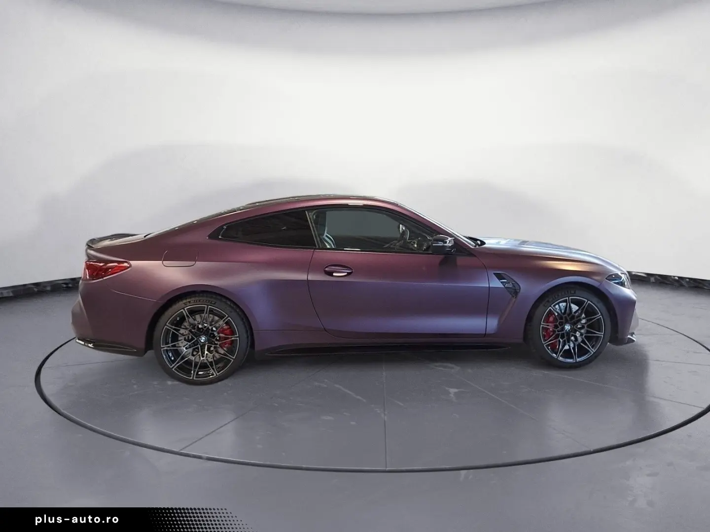 BMW M4 Competition M xDrive Drivers Package Innovati