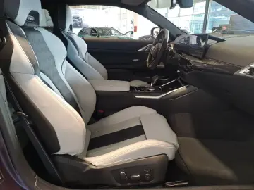 BMW M4 Competition M xDrive Drivers Package Innovati