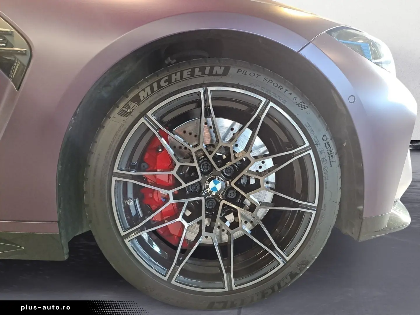 BMW M4 Competition M xDrive Drivers Package Innovati