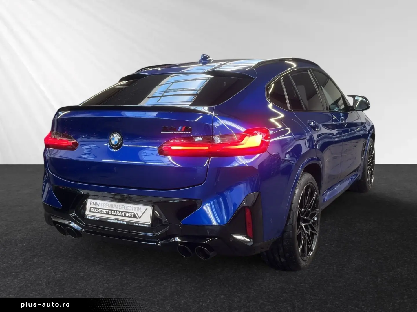 BMW X4 M Competition Head-Up Panorama H K