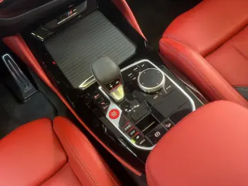 BMW X4 M Competition Head-Up Panorama H K