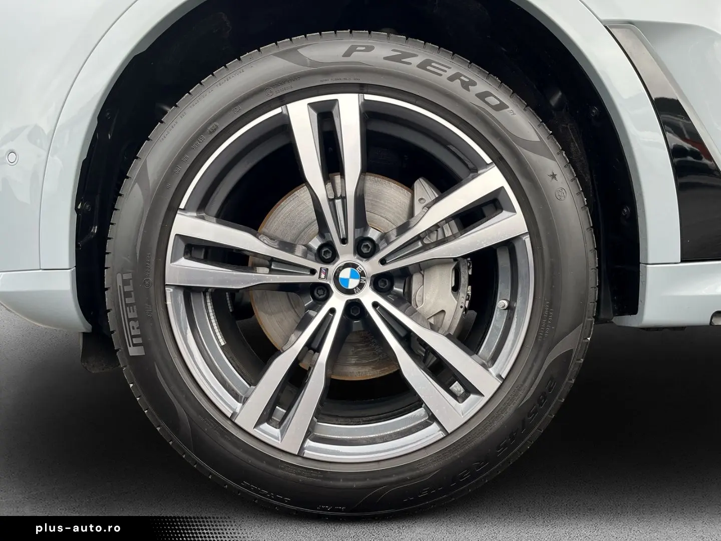 BMW X7 xDRIVE 40i M
