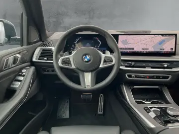 BMW X7 xDRIVE 40i M