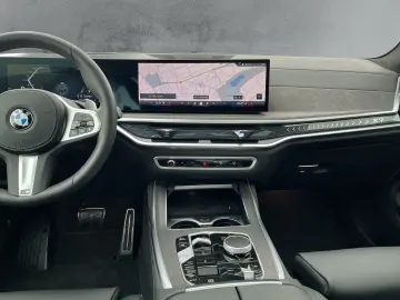 BMW X7 xDRIVE 40i M