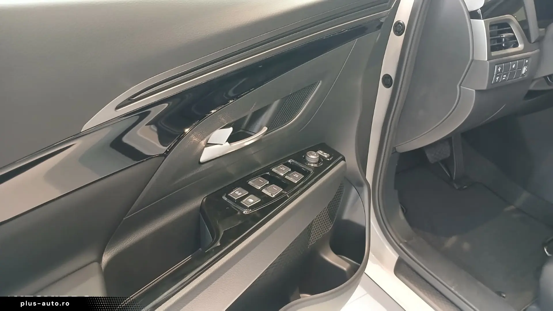 SsangYong Korando 1.5 GDI Turbo AT Business Edition