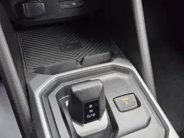 Dacia Duster HEV 140 Journey