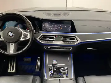 BMW X7 xDrive40i M-Sport