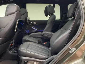 BMW X7 xDrive40i M-Sport