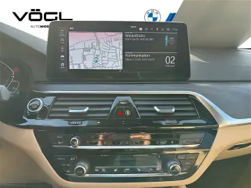 BMW 530e xDrive Limousine M Sportpaket Head-Up Laser