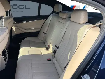 BMW 530e xDrive Limousine M Sportpaket Head-Up Laser